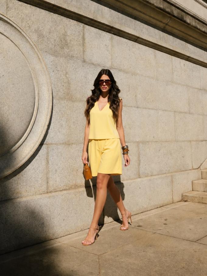 AI fashion visual: Yellow co-ord · city